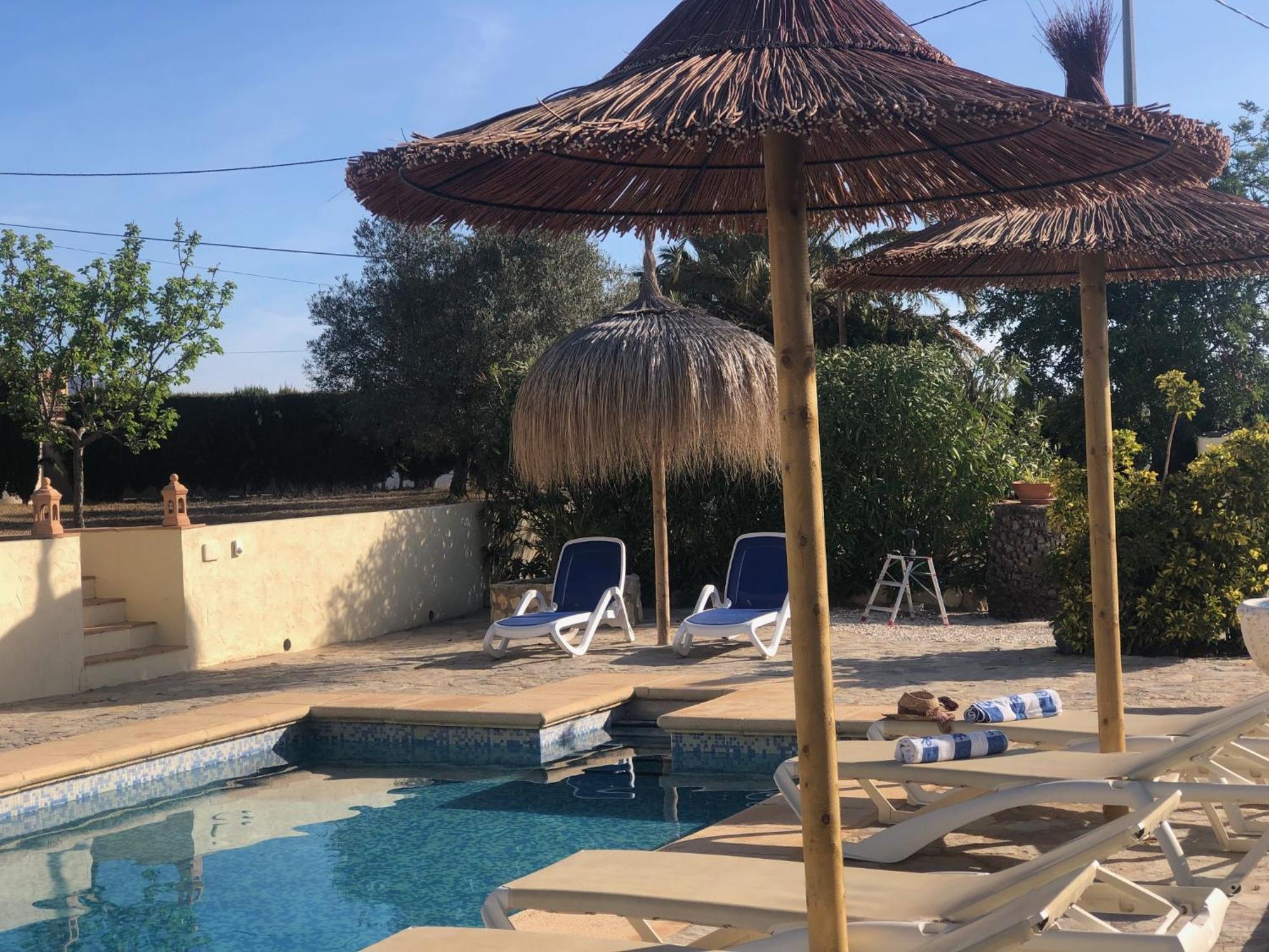 Lovely Appartment 'Solana' With Big Garden, Nice Pool テウラーダ エクステリア 写真